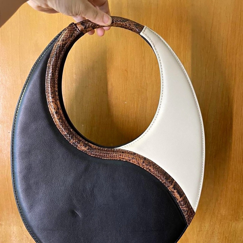 ALOHAS O Venti yin yang handbag purse black white leather retro funky dopamine
